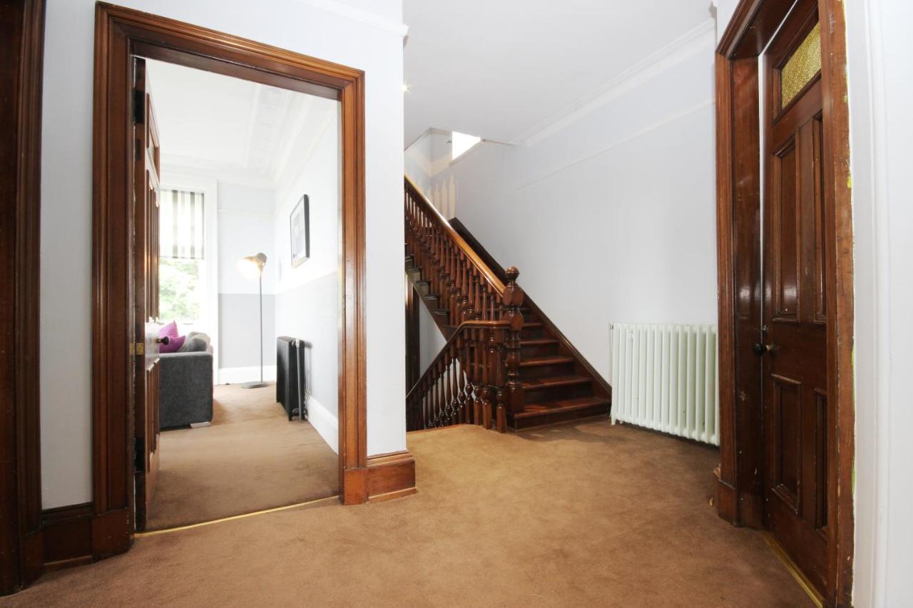 شقة Braemount House Barrhead المظهر الخارجي الصورة