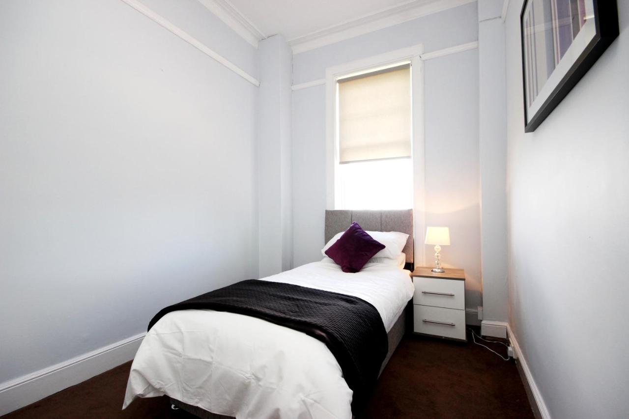 شقة Braemount House Barrhead المظهر الخارجي الصورة